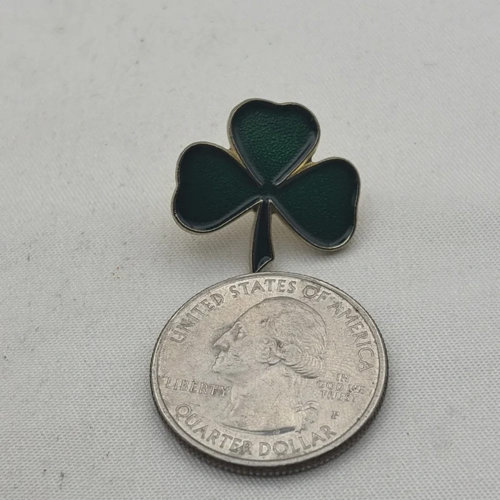 Green Shamrock Lucky Lapel Hat Pin